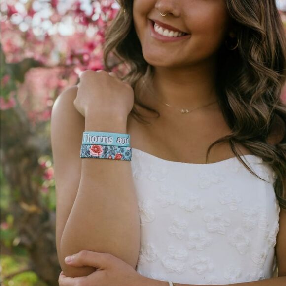 ZOX "THORNS AND ALL" #679 FLORAL ROSE BLOG POSITIVE AFFIRMATIONS WRISTBAND - Picture 5 of 9